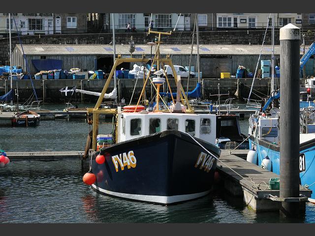 Innisfallen FY46 Fishing Vessel Trawler Images